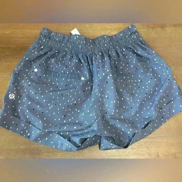 Lululemon spring break away shorts- confetti cake - Picture 8 of 10